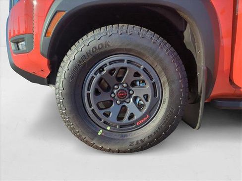 New 2025 Nissan Frontier PRO-4X w/ Pro Premium Package image 10
