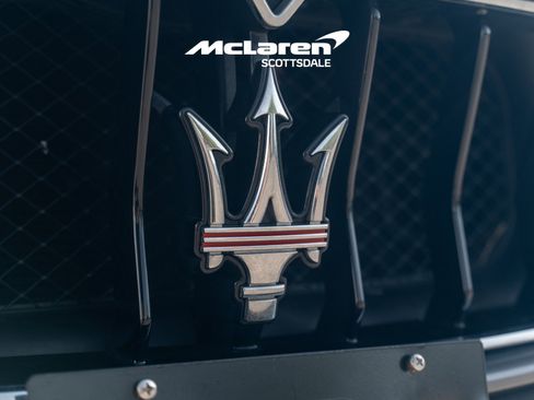 Used 2018 Maserati GranTurismo MC RWD image 23