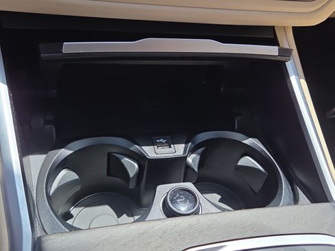 Used 2024 BMW i4 eDrive35 w/ Premium Package RWD image 32