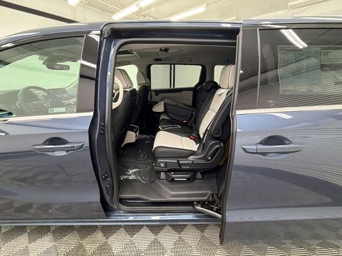 New 2026 Honda Odyssey Elite image 22
