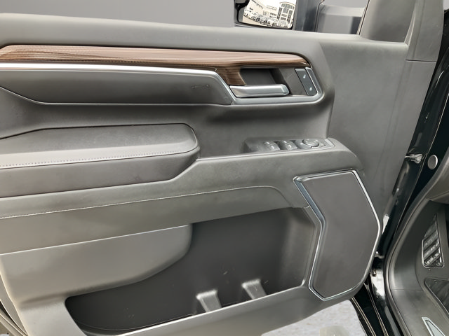 Used 2024 Chevrolet Silverado 2500 LT AWD/4WD image 6