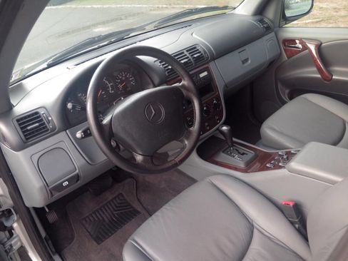 Used 1998 Mercedes-Benz ML 320 4MATIC image 7