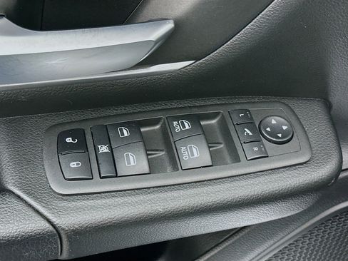 Used 2022 RAM 1500 Big Horn image 15