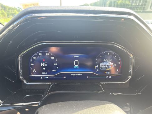 New 2025 Chevrolet Silverado 3500 LT w/ Convenience Package image 18