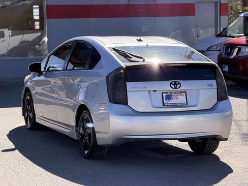 Used 2012 Toyota Prius Five image 7