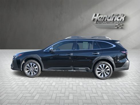Used 2023 Subaru Outback Touring image 6