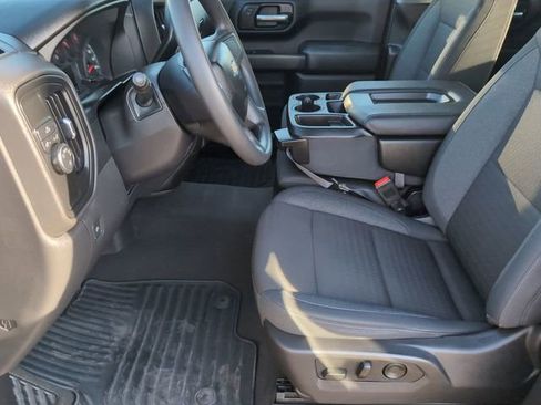 Certified 2024 Chevrolet Silverado 1500 Custom image 18