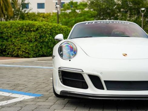 Used 2018 Porsche 911 Targa 4 GTS AWD/4WD image 6