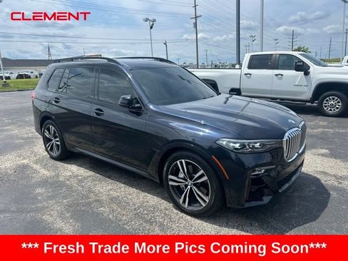 Used 2020 BMW X7 xDrive40i w/ M Sport Package AWD/4WD image 3