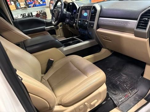 Used 2020 Ford F250 Lariat w/ Lariat Value Package AWD/4WD image 19