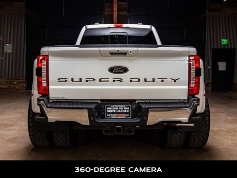 Used 2024 Ford F350 Lariat w/ Chrome Package image 8