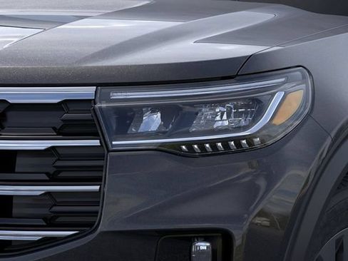 New 2026 Ford Explorer Active w/ Active Comfort Package AWD/4WD image 18