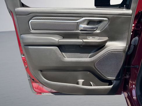 Used 2025 RAM 1500 Big Horn RWD image 28