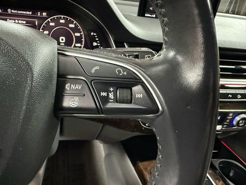 Used 2018 Audi Q7 3.0T Prestige AWD/4WD image 14