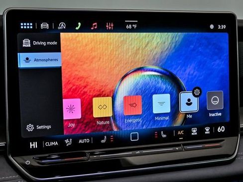 New 2026 Volkswagen Tiguan SE R-Line image 16