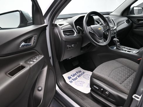 Used 2024 Chevrolet Equinox LT FWD image 9