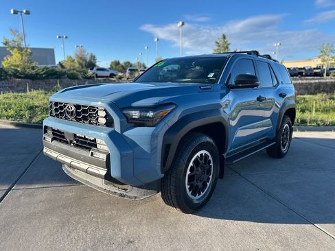 Used 2026 Toyota 4Runner TRD Off-Road Premium AWD/4WD image 3