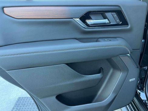 New 2026 GMC Yukon Denali image 15