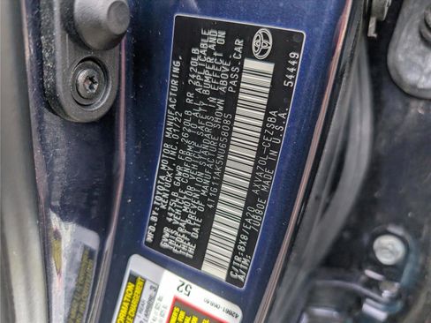 Used 2022 Toyota Camry SE image 10