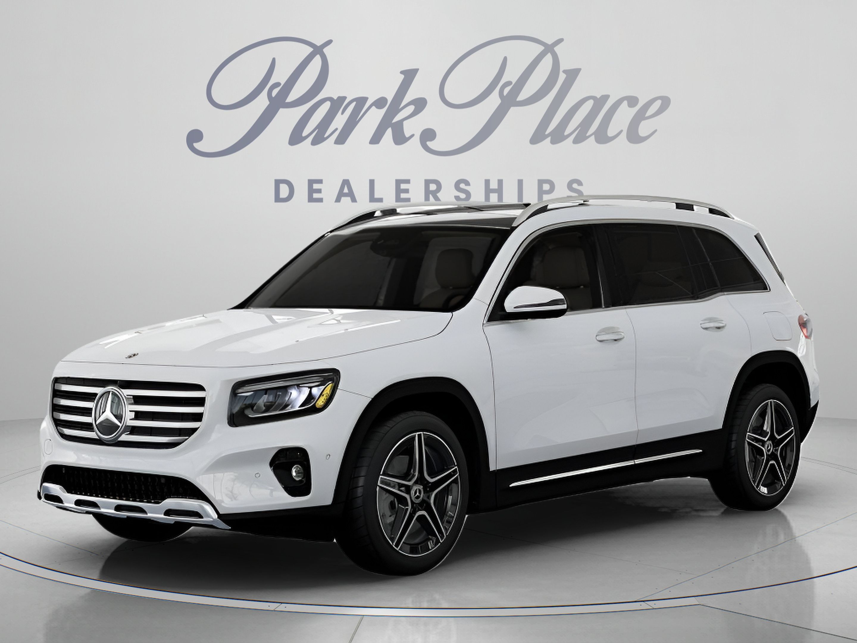 Used 2026 Mercedes-Benz GLB 250 4MATIC image 1