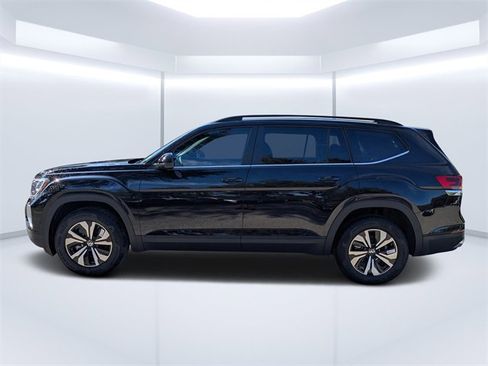 New 2026 Volkswagen Atlas SE image 6