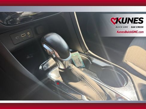Used 2020 Buick Encore GX Select FWD image 37