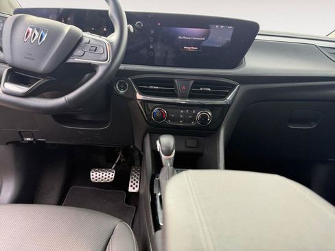 Used 2024 Buick Encore GX Sport Touring w/ Experience Buick Package FWD image 11
