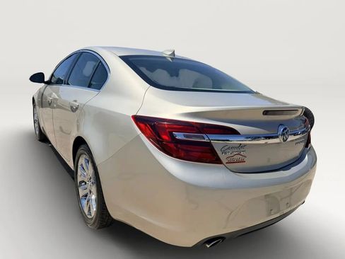 Used 2016 Buick Regal FWD image 5