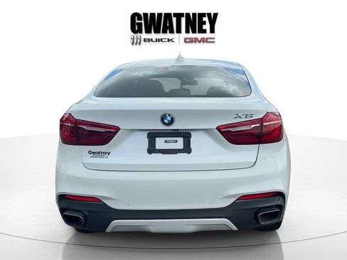 Used 2018 BMW X6 xDrive35i w/ M Sport Package AWD/4WD image 4