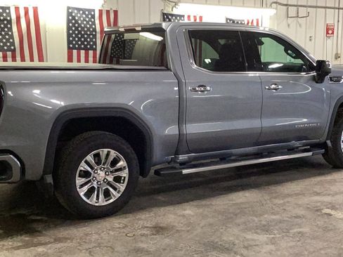 Used 2019 GMC Sierra 1500 Denali w/ Driver Alert Package II image 3