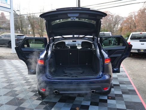 Used 2018 Jaguar F-PACE Prestige image 58