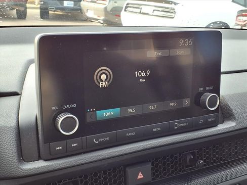 Used 2024 Honda CR-V EX image 4