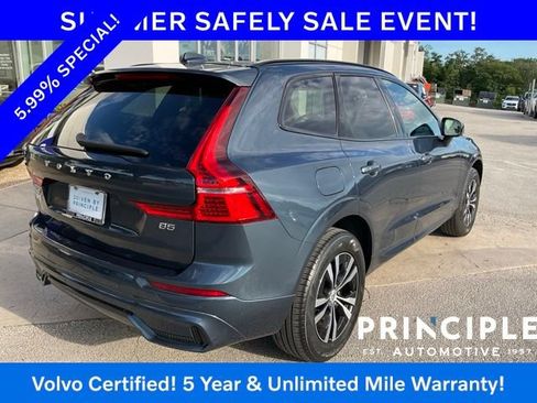 Certified 2024 Volvo XC60 B5 Core AWD/4WD image 11