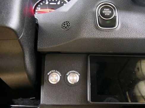Used 2021 Mercedes-Benz Sprinter 3500 image 33