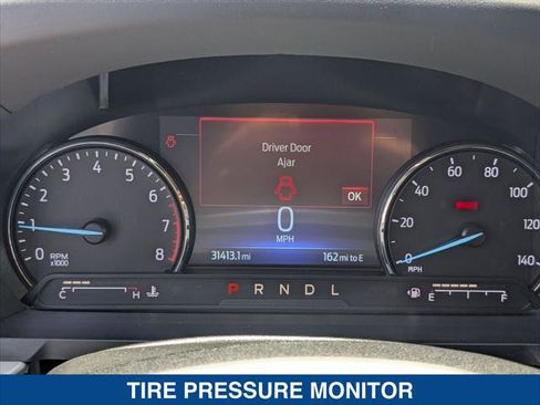 Used 2023 Ford Explorer XLT RWD image 16