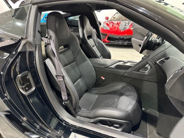 Used 2017 Chevrolet Corvette Grand Sport RWD image 16