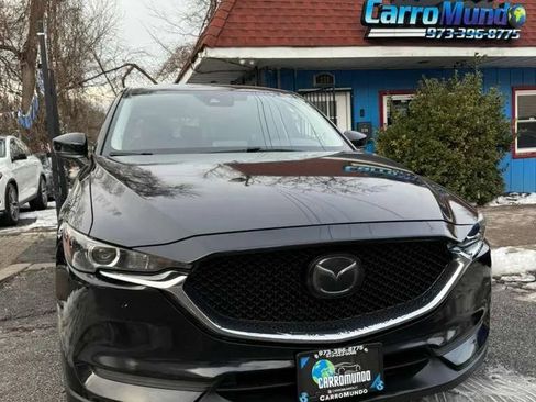 Used 2018 MAZDA CX-5 Touring image 2