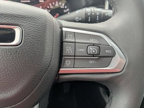 Used 2023 Jeep Compass Limited AWD/4WD image 25