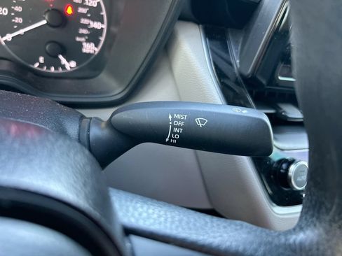 Used 2023 Toyota Corolla LE FWD image 18