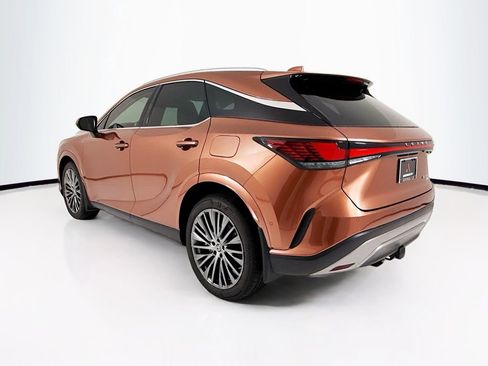 Used 2024 Lexus RX 350 AWD w/ Convenience Package image 3