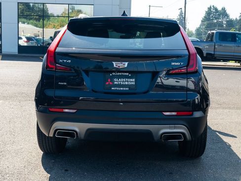 Used 2023 Cadillac XT4 Premium Luxury AWD/4WD image 5