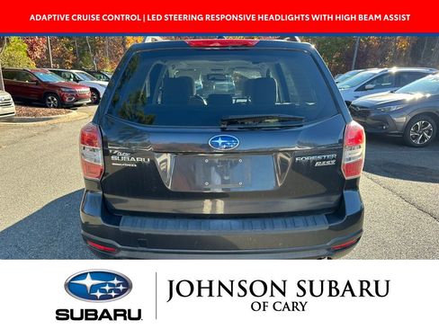 Used 2016 Subaru Forester 2.5i Premium image 4