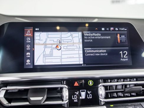 Used 2022 BMW 430i Coupe w/ M Sport Package RWD image 27