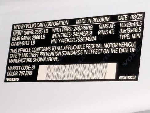 New 2025 Volvo EX30 Ultra w/ Protection Package Premier image 32