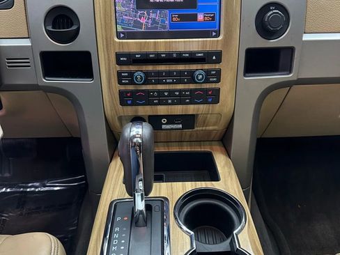 Used 2011 Ford F150 Lariat image 19