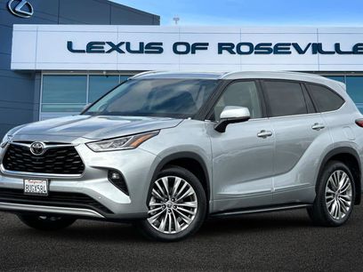 Used 2021 Toyota Highlander Platinum