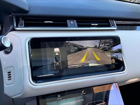 Used 2023 Land Rover Range Rover Velar S AWD/4WD image 31