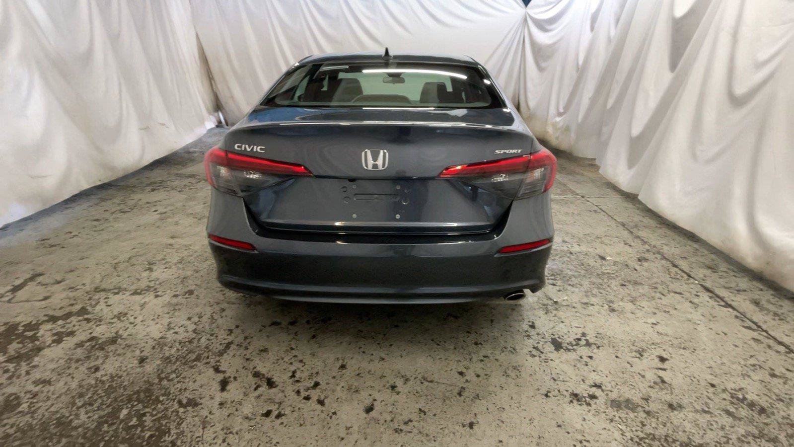 Used 2024 Honda Civic Sport image 9