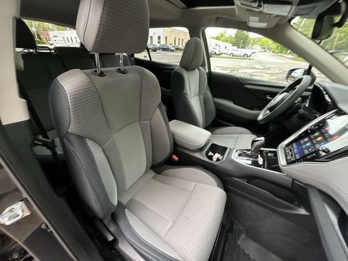Certified 2025 Subaru Outback Premium AWD/4WD image 25