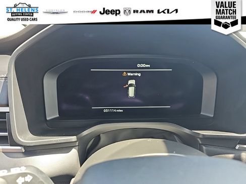 Used 2024 Mitsubishi Outlander SEL AWD/4WD image 16
